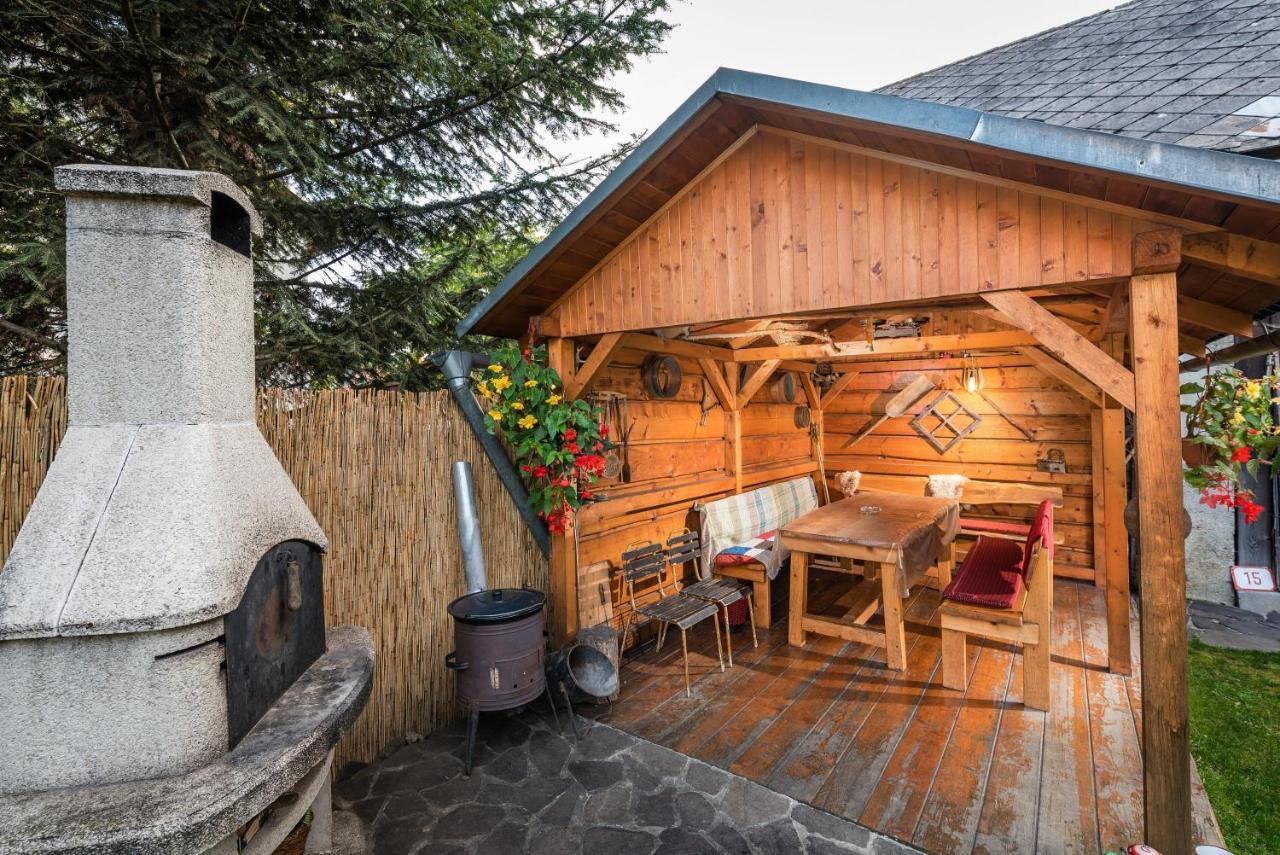 Drevenica Polomka, 5 Min Peso Restauracia, Ticha Ulica, Potok Villa Brezno Exterior photo